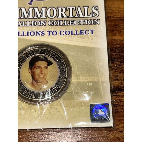 Phil Rizzuto 2005 New York Yankees Immortals Medallion Baseball Coin Sealed+NEW - Picture 4 of 7